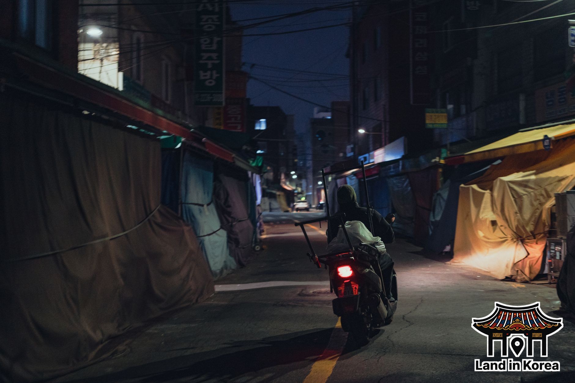 Korea Travel Safety: How to Avoid Common Tourist Scams